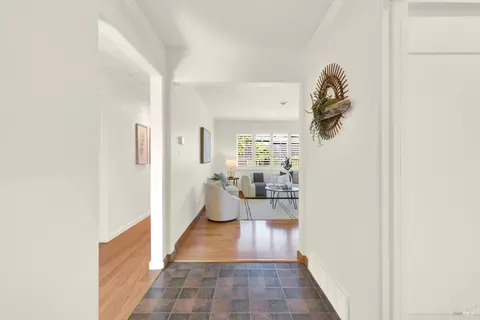 Entry Way - 216 Manhattan St, Vallejo, CA 94591 photo 1 of 1