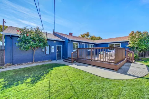 Exterior - 216 Manhattan St, Vallejo, CA 94591 photo 13 of 19