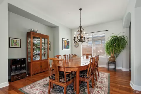 Dining - 8596 Starr Rd, Windsor, CA 95492 photo 2 of 2