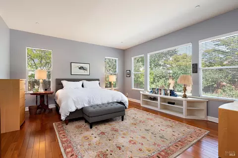 Bedroom - 8596 Starr Rd, Windsor, CA 95492 photo 1 of 6