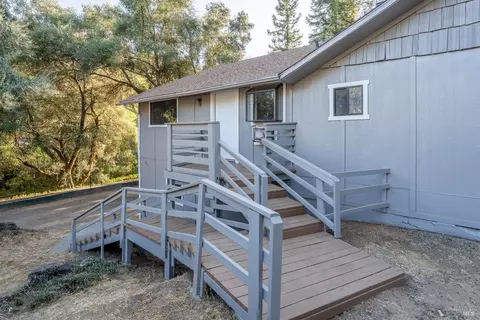 301 Crestview Dr, Ukiah, CA 95482 photo 20