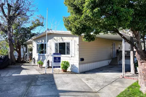199 Lemon Tree Cir, Vacaville, CA 95687 photo 3