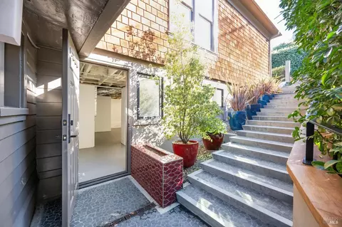 Exterior - 16 Glen Dr, Sausalito, CA 94965 photo 11 of 13