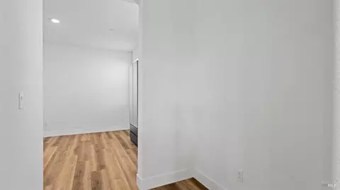 Entry Way - 801 Billhook Dr, Vacaville, CA 95687 photo 3 of 4