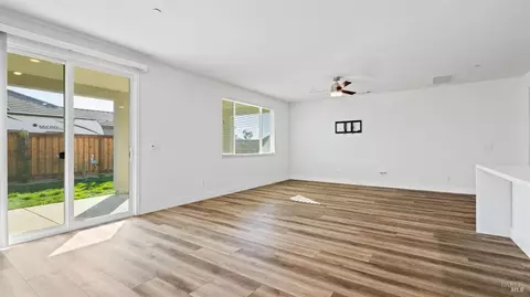Living - 801 Billhook Dr, Vacaville, CA 95687 photo 6 of 6