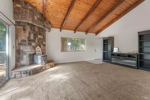 Living - 27214 Bear Dr, Willits, CA 95490 photo 5 of 5