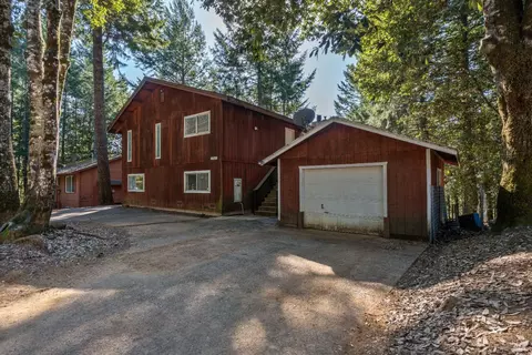 27214 Bear Dr, Willits, CA 95490