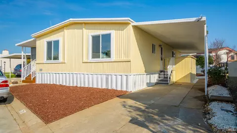 73 Barcelona Cir, Fairfield, CA 94533