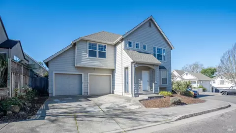 1205 Hidden Creek Pl, Santa Rosa, CA 95409