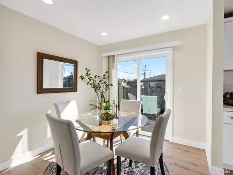 Dining - 138 Dieninger St, Vallejo, CA 94589 photo 1 of 1