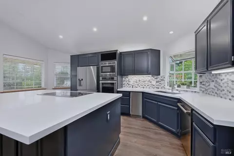 19231 Ravenhill Rd, Hidden Valley Lake, CA 95467