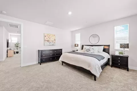 Bedroom - 1532 Base Ct, Dixon, CA 95620 photo 2 of 7