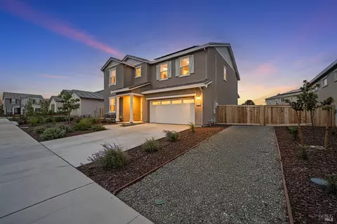 Exterior - 1532 Base Ct, Dixon, CA 95620 photo 20 of 22