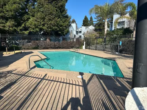 Exterior - 237 Lighthouse Dr, Vallejo, CA 94590 photo 2 of 4