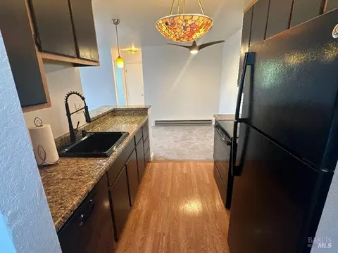 Kitchen - 237 Lighthouse Dr, Vallejo, CA 94590 photo 2 of 2