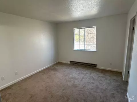 Bedroom - 237 Lighthouse Dr, Vallejo, CA 94590 photo 3 of 4