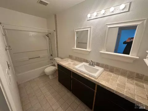 Bath - 237 Lighthouse Dr, Vallejo, CA 94590 photo 1 of 4