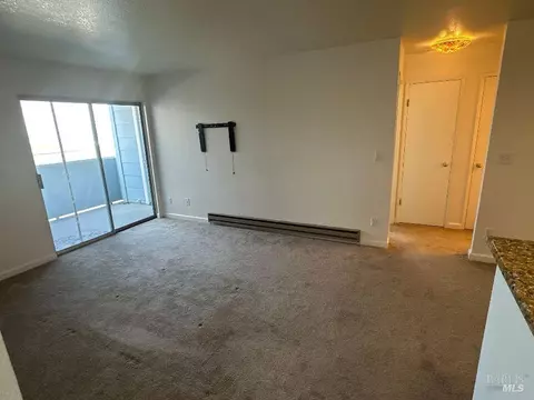 Living - 237 Lighthouse Dr, Vallejo, CA 94590 photo 1 of 3