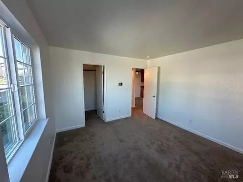 Bedroom - 237 Lighthouse Dr, Vallejo, CA 94590 photo 2 of 4