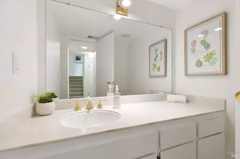 Bath - 49 Flicker Dr, Novato, CA 94949 photo 1 of 6