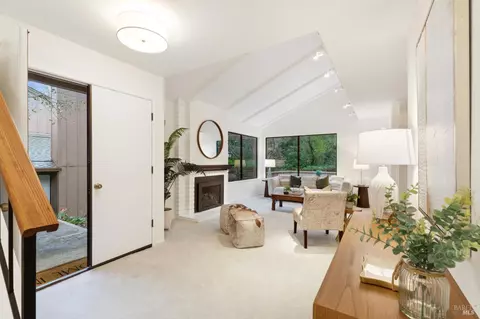 Entry Way - 49 Flicker Dr, Novato, CA 94949 photo 1 of 6