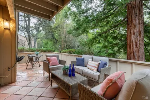 Exterior - 49 Flicker Dr, Novato, CA 94949 photo 3 of 6