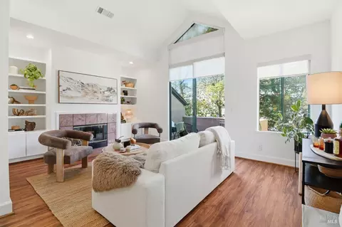 37 Ross Ave #5, San Anselmo, CA 94960