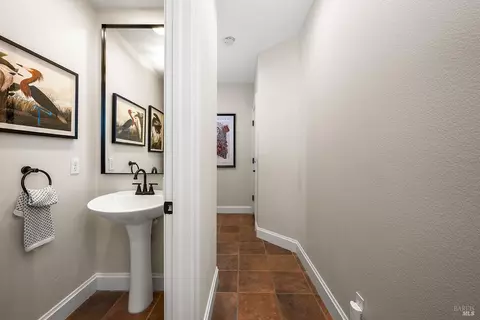 1348 Birdie Dr, Windsor, CA 95492 photo 21