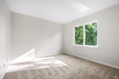 1348 Birdie Dr, Windsor, CA 95492 photo 47