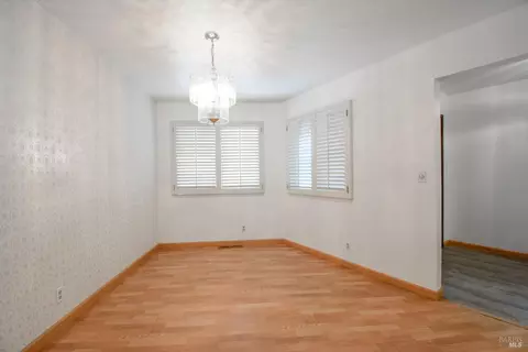 Dining - 751 Hillcrest Ct, Fairfield, CA 94533 photo 1 of 2