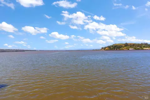 View/Area - 9 Sandy Beach Rd, Vallejo, CA 94590 photo 2 of 3