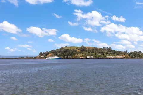 View/Area - 9 Sandy Beach Rd, Vallejo, CA 94590 photo 1 of 3