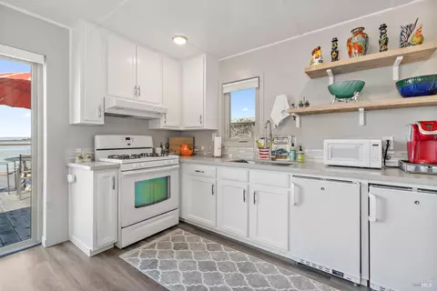 Kitchen - 9 Sandy Beach Rd, Vallejo, CA 94590 photo 1 of 1
