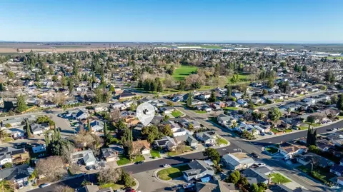 View/Area - 1125 Merrill Ct, Dixon, CA 95620 photo 9 of 9