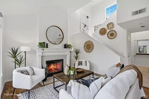 94 Mariners Cir, San Rafael, CA 94903