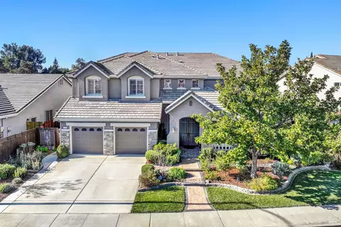 507 Topeka Ln, Vacaville, CA 95687