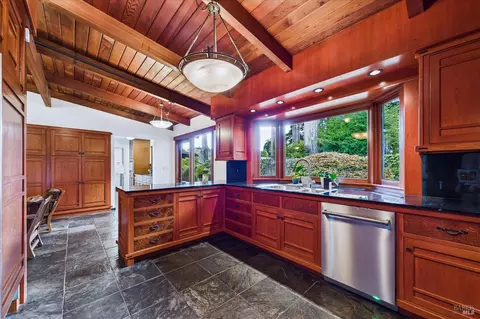 Kitchen - 2300 S St, Eureka, CA 95501 photo 4 of 6
