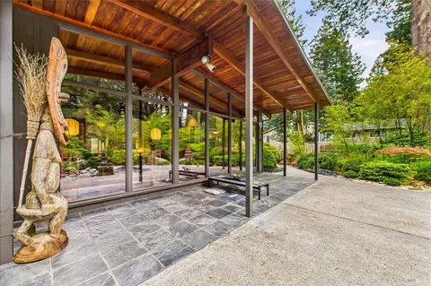 Exterior - 2300 S St, Eureka, CA 95501 photo 11 of 32