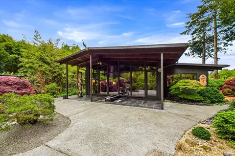Exterior - 2300 S St, Eureka, CA 95501 photo 12 of 32