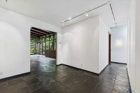Entry Way - 2300 S St, Eureka, CA 95501 photo 4 of 8