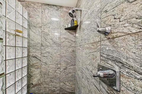 Bath - 2300 S St, Eureka, CA 95501 photo 3 of 8