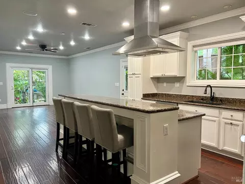 504 Palms Dr, Martinez, CA 94553 photo 5