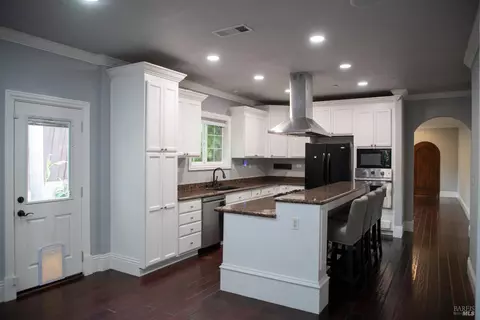 504 Palms Dr, Martinez, CA 94553 photo 7