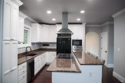 504 Palms Dr, Martinez, CA 94553 photo 8
