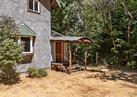 Exterior - 4340 Blackhawk Dr, Willits, CA 95490 photo 5 of 9