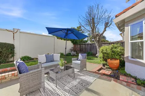 Exterior - 979 Sandalridge Ct, Milpitas, CA 95035 photo 2 of 4