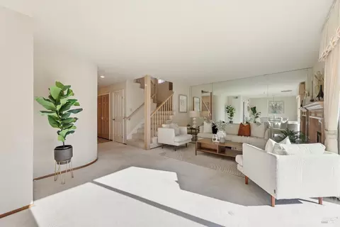 Living - 979 Sandalridge Ct, Milpitas, CA 95035 photo 1 of 2