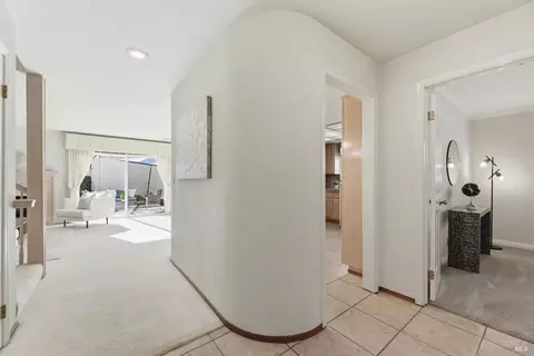 Entry Way - 979 Sandalridge Ct, Milpitas, CA 95035 photo 3 of 3