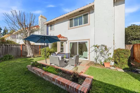 Exterior - 979 Sandalridge Ct, Milpitas, CA 95035 photo 3 of 4