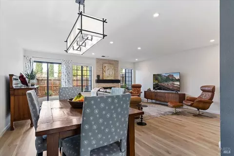 Dining - 1782 Devonshire Dr, Benicia, CA 94510 photo 1 of 1